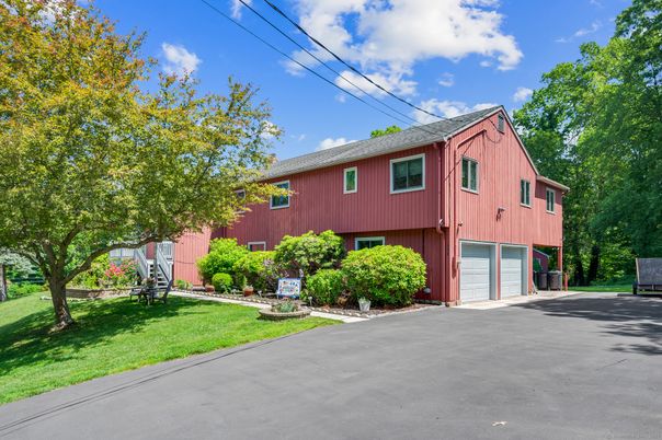 Attached, Exterior, Facade, Raised Ranch
