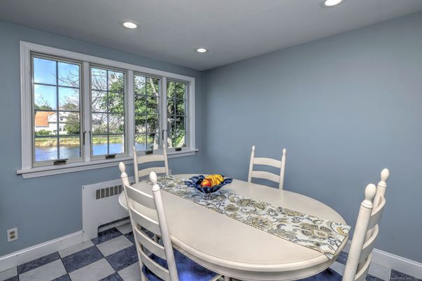 Dining room, Interior, Recessed Lighting, Water