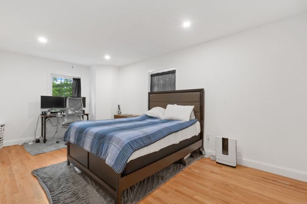 Bedroom, Home Office, Interior, Recessed Lighting, Wood Texture Flooring
