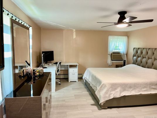 Bedroom, Home Office, Interior, Water, Wood Texture Flooring