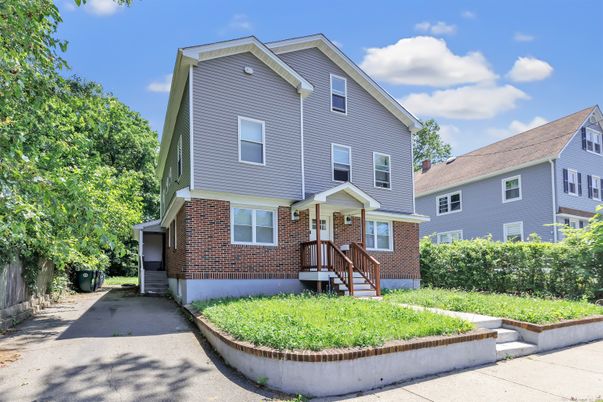 Exterior, Facade, Brick Facade, Rowhouse