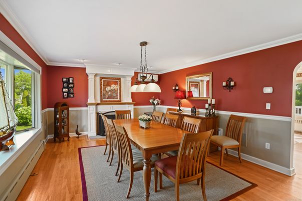 Dining room, Fireplace, Interior, Pendant Lights, Wood Texture Flooring