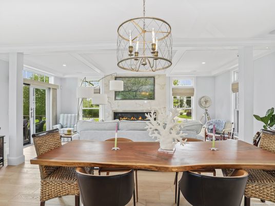 Chandelier, Dining room, Fireplace, Interior, Recessed Lighting, Wood Texture Flooring