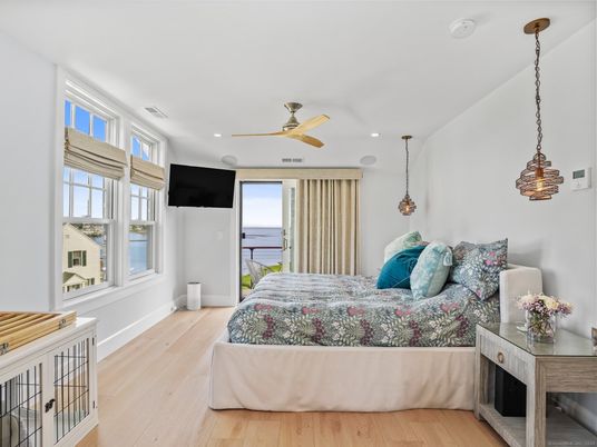Bedroom, Interior, Pendant Lights, Recessed Lighting, Water, Wood Texture Flooring