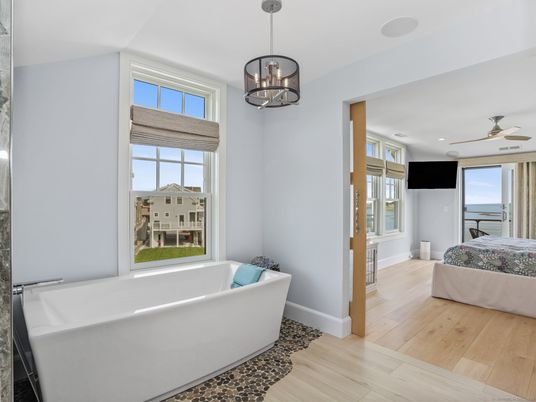 Bathroom, Bedroom, Free Standing Baths, Interior, Pendant Lights, Recessed Lighting, Wood Texture Flooring