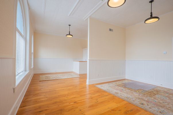 Interior, Pendant Lights, Wood Texture Flooring
