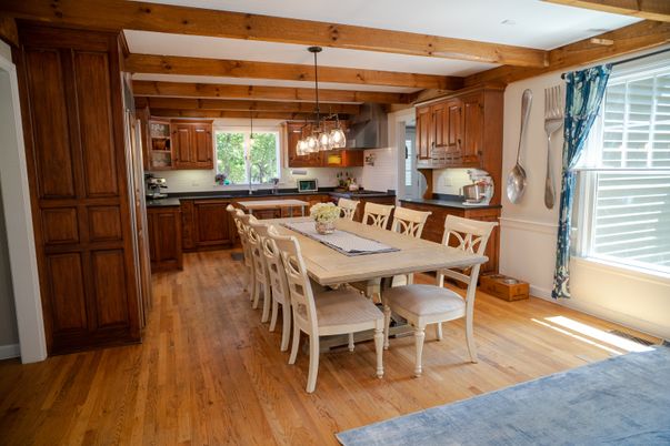 Dining room, Interior, Kitchen, Pendant Lights, Wooden Beams, Wood Texture Flooring