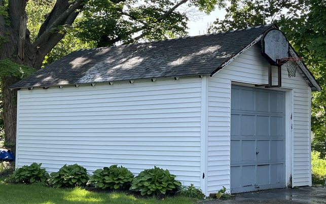 Detached Garage, Exterior