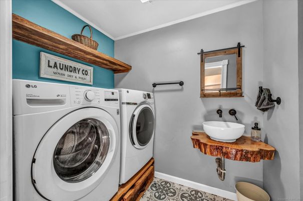 Interior, Washer