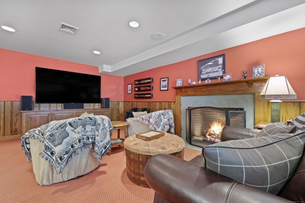 Fireplace, Interior, Living room, Recessed Lighting