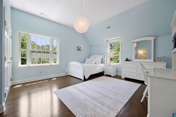 Bedroom, Interior, Pendant Lights, Wood Texture Flooring