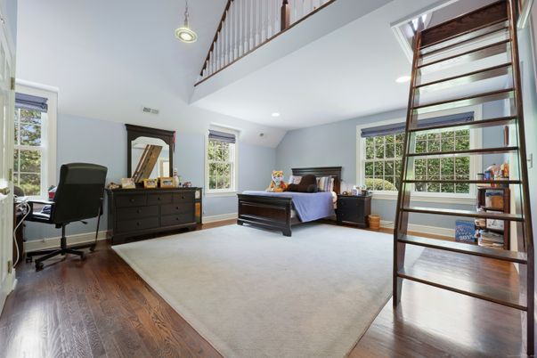 Bedroom, Home Office, Interior, Pendant Lights, Recessed Lighting, Wood Texture Flooring