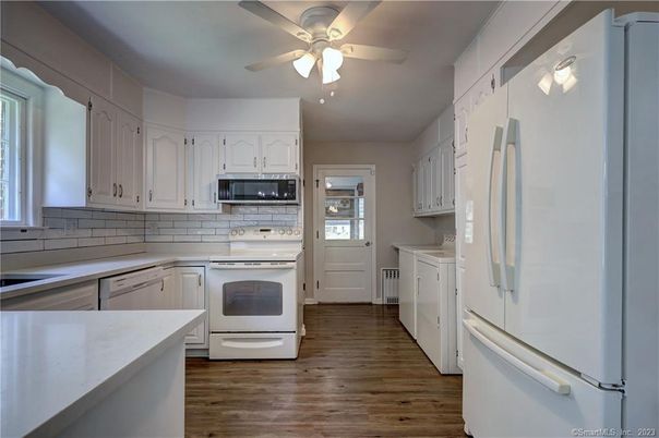 Interior, Kitchen, Wood Texture Flooring