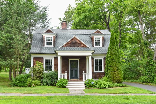 Exterior, Facade, Cape Cod