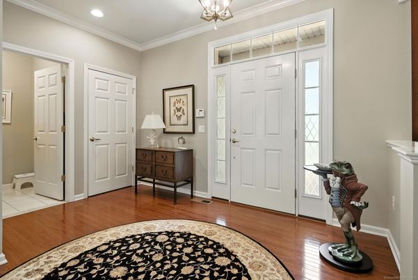 Chandelier, Interior, Recessed Lighting, Wood Texture Flooring