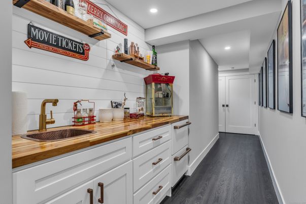 Interior, Recessed Lighting