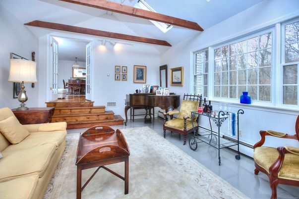 Interior, Living room, Piano, Wooden Beams