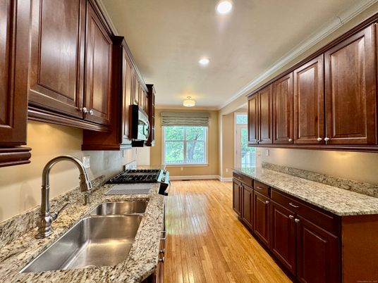 Interior, Kitchen, Recessed Lighting, Wood Texture Flooring