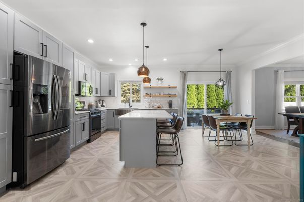 Dining room, Interior, Kitchen, Pendant Lights, Recessed Lighting