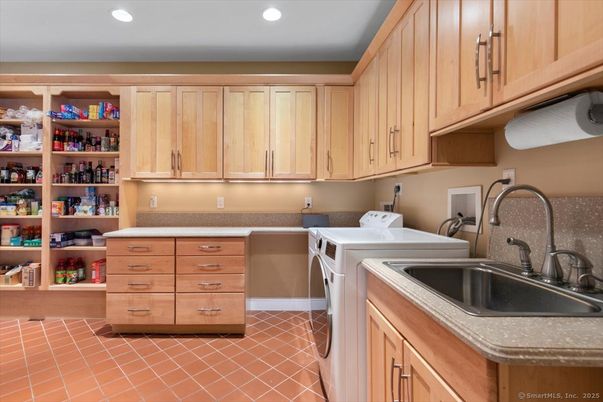 Interior, Recessed Lighting, Washer