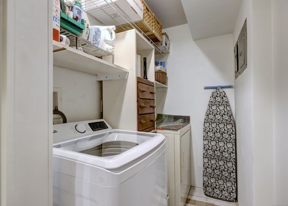 Interior, Washer