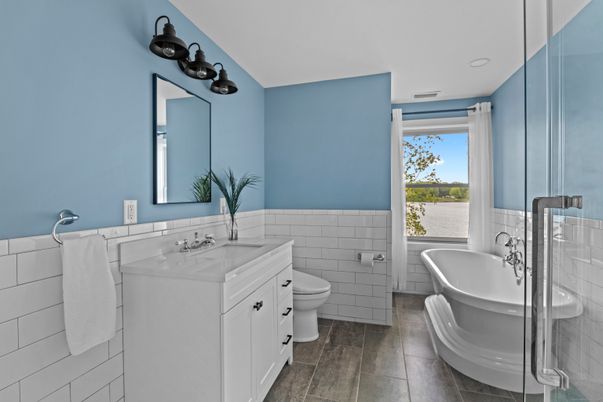 Bathroom, Dual Sink Vanities, Free Standing Baths, Interior