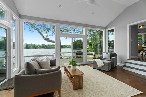 Interior, Living room, Recessed Lighting, Sun Room, Water, Wood Texture Flooring