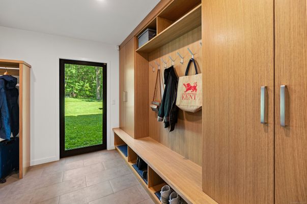 Interior, Recessed Lighting, Walk-in Closets