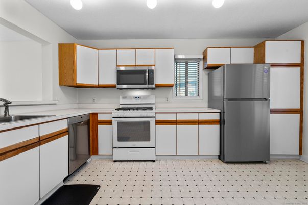 Interior, Kitchen, Stainless Steel Appliances