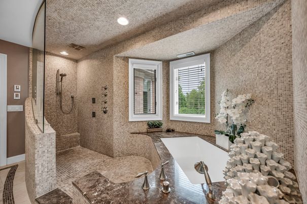 Bathroom, Interior, Recessed Lighting