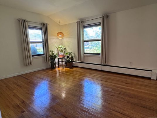 Empty room, Interior, Pendant Lights, Wood Texture Flooring