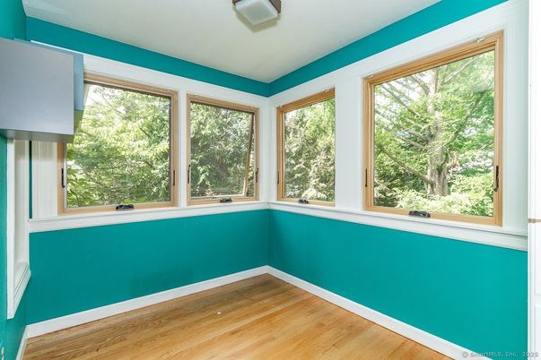 Empty room, Interior, Sun Room, Wood Texture Flooring