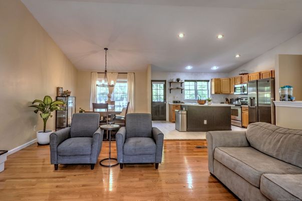 Dining room, Interior, Kitchen, Living room, Pendant Lights, Recessed Lighting, Stainless Steel Appliances, Wood Texture Flooring