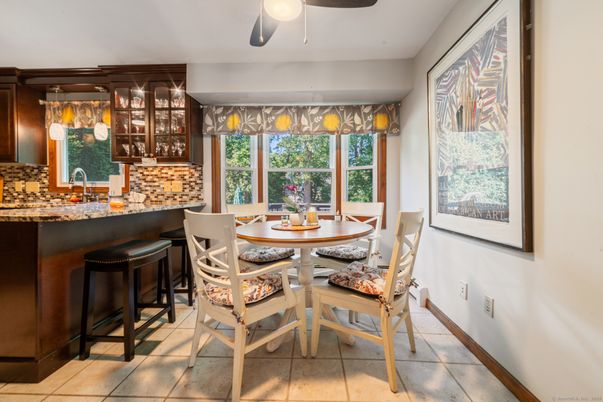 Dining room, Interior
