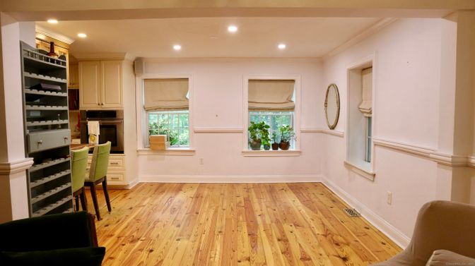 Interior, Recessed Lighting, Wood Texture Flooring
