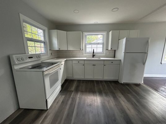 Interior, Kitchen, Recessed Lighting, Wood Texture Flooring