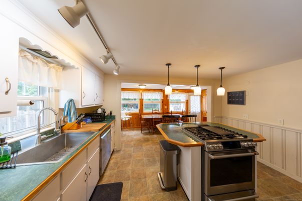 Dining room, Interior, Kitchen, Pendant Lights