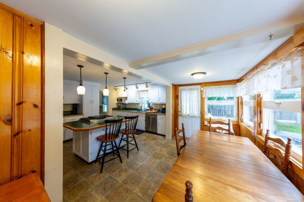 Dining room, Interior, Kitchen, Pendant Lights