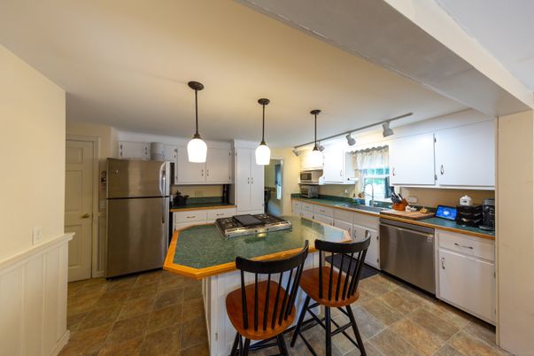 Interior, Kitchen, Pendant Lights, Stainless Steel Appliances