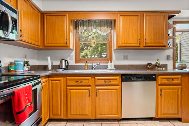 Interior, Kitchen, Stainless Steel Appliances