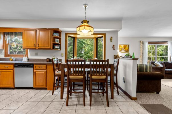 Dining room, Interior, Kitchen, Pendant Lights