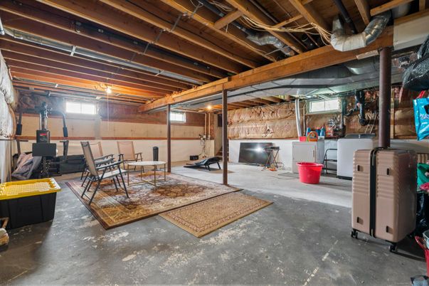 Fitness Equipment, Interior, Wooden Beams
