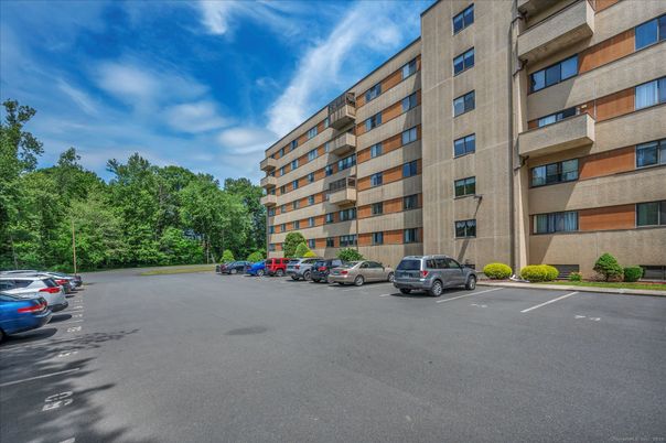 Exterior, Facade, Condo Building
