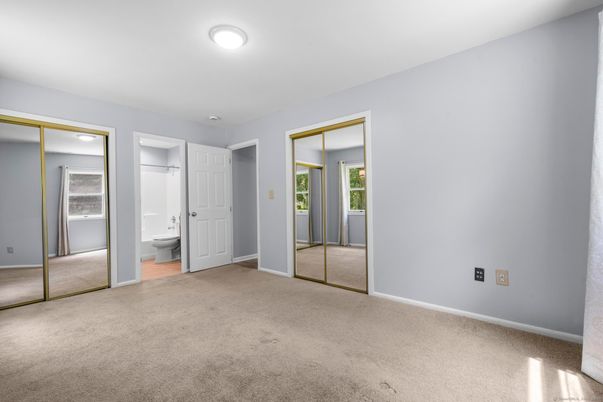 Bathroom, Empty room, Interior