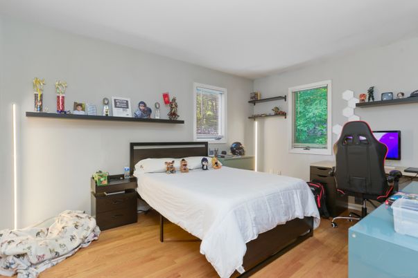 Bedroom, Home Office, Interior, Wood Texture Flooring