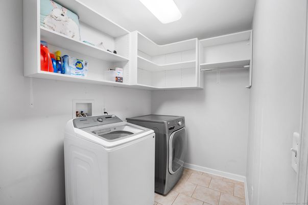 Interior, Washer