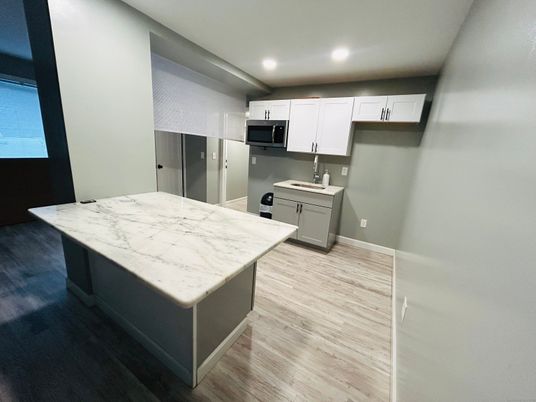 Interior, Kitchen, Recessed Lighting, Wood Texture Flooring