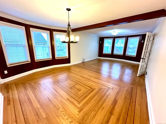 Empty room, Interior, Pendant Lights, Wood Texture Flooring