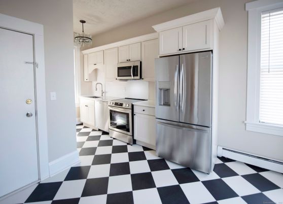 Chandelier, Interior, Kitchen, Pendant Lights, Stainless Steel Appliances
