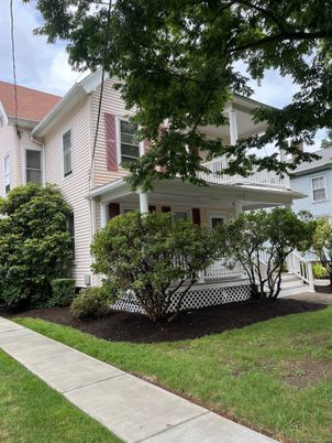 Exterior, Facade, Queen Anne Victorian